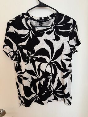 Sanctuary The Perfect Tee Black and White Floral Shirt